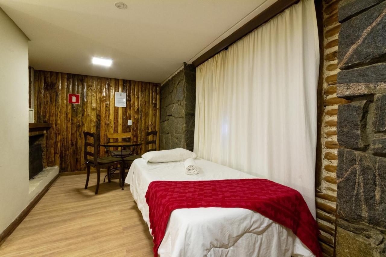 Pousada Casa Mantiqueira - Proxima Ao Capivari E Opcoes De Hidromassagem Кампус-ду-Жордан Екстер'єр фото