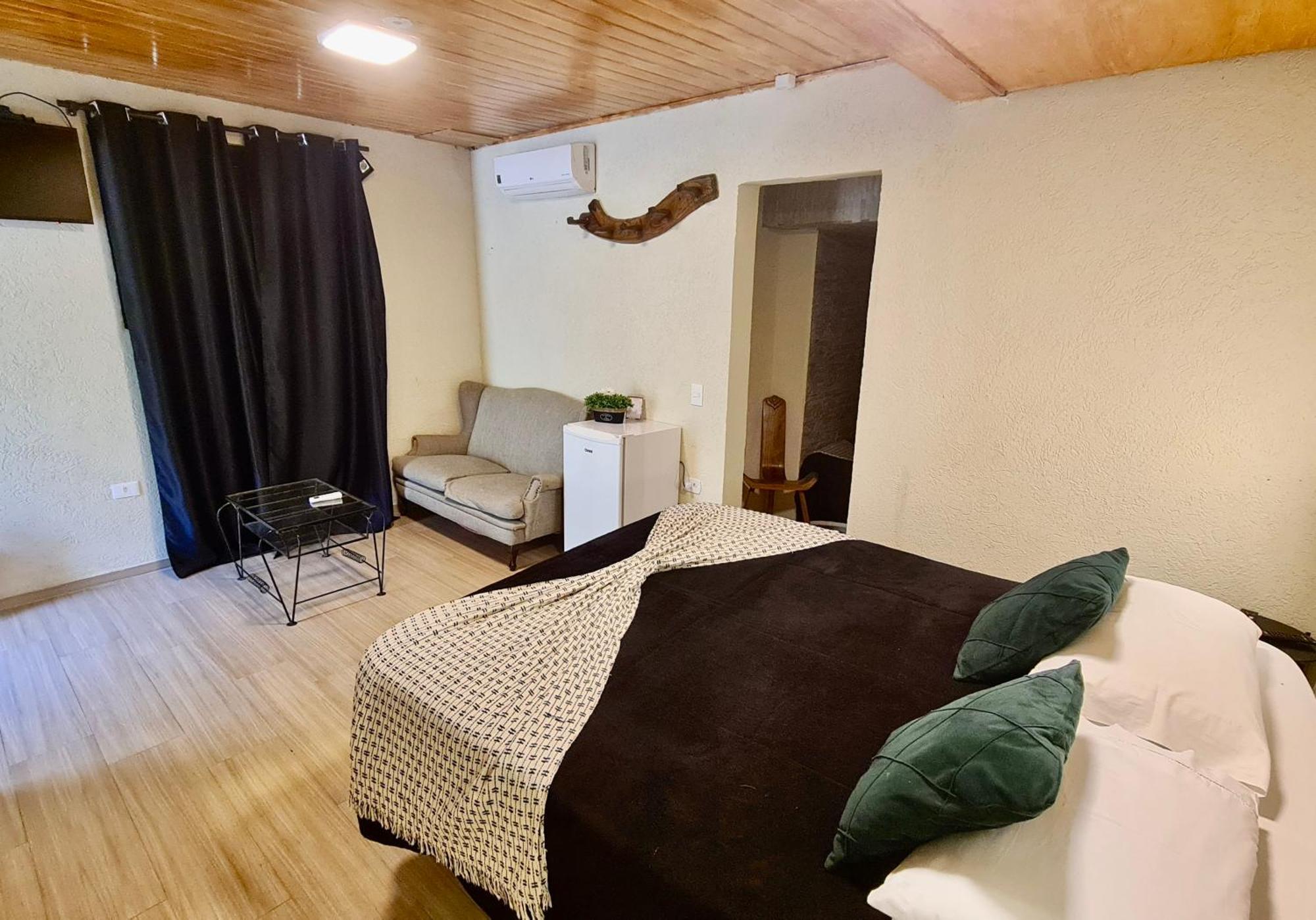 Pousada Casa Mantiqueira - Proxima Ao Capivari E Opcoes De Hidromassagem Кампус-ду-Жордан Екстер'єр фото