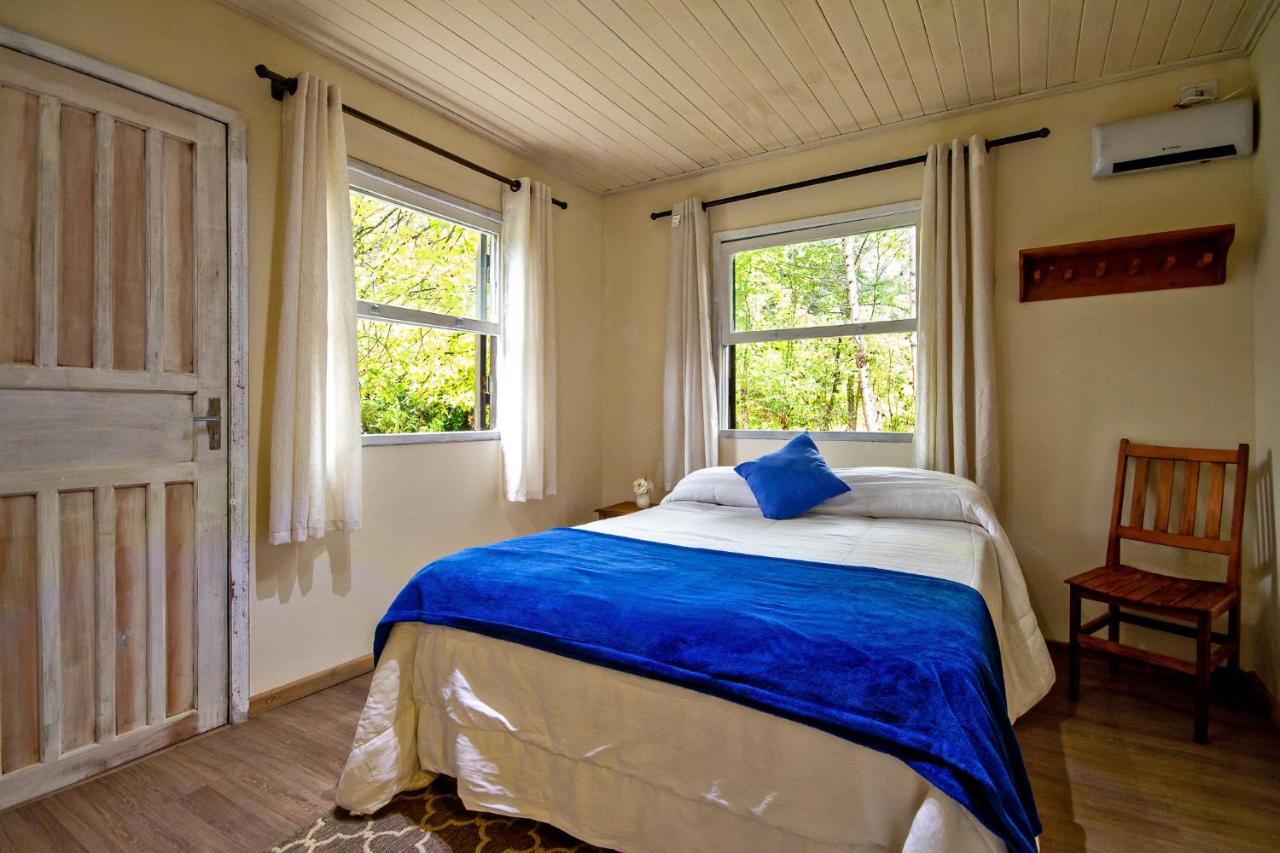 Pousada Casa Mantiqueira - Proxima Ao Capivari E Opcoes De Hidromassagem Кампус-ду-Жордан Екстер'єр фото